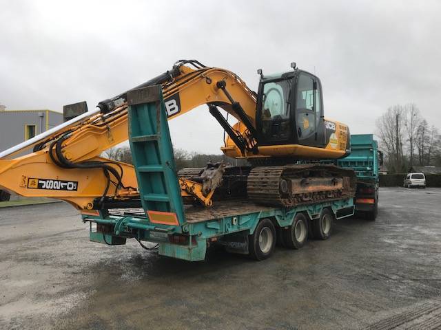 transport machine transport machine